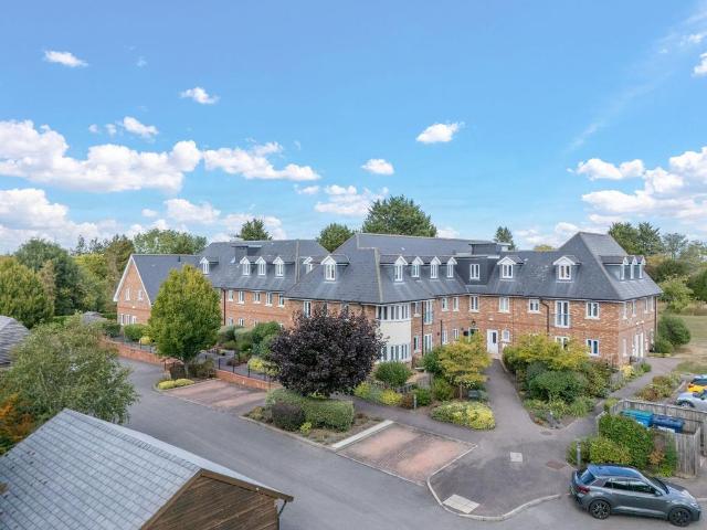 Flat for sale in Arrington, Cambridgeshire