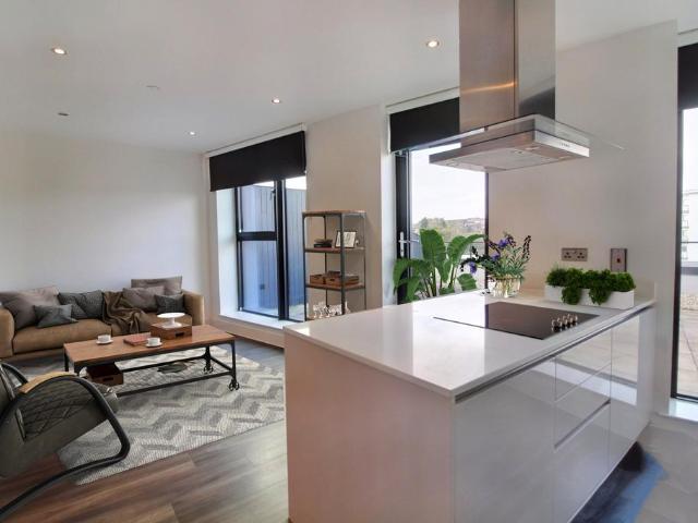 Flat for sale in Cardiff International Sports Village, Falcon Lodge