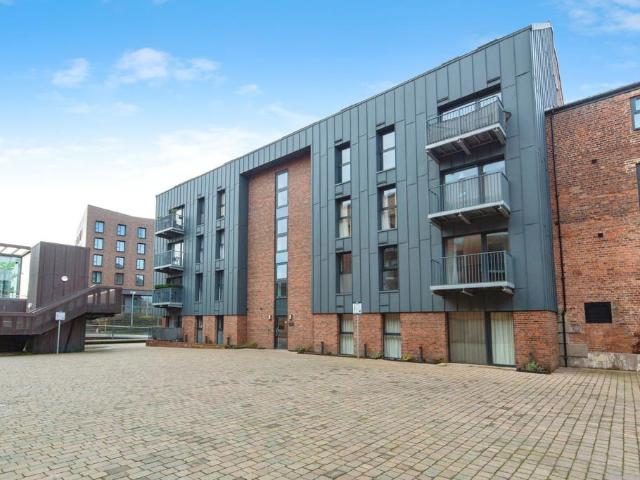 Flat for sale in Hoole, Two Mills