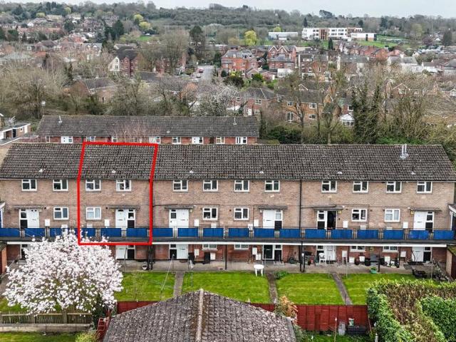 Flat for sale in Barton In Fabis, East Midlands