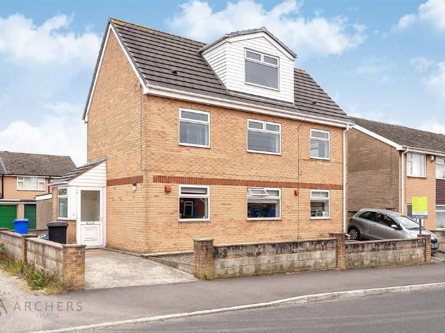 Flat for sale in Crookes, Isle Of Man