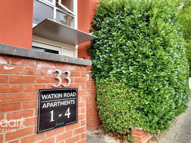 Flat for sale in Bede Island, Old Wharf