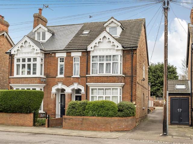 Flat for sale in Harpur, Bedford