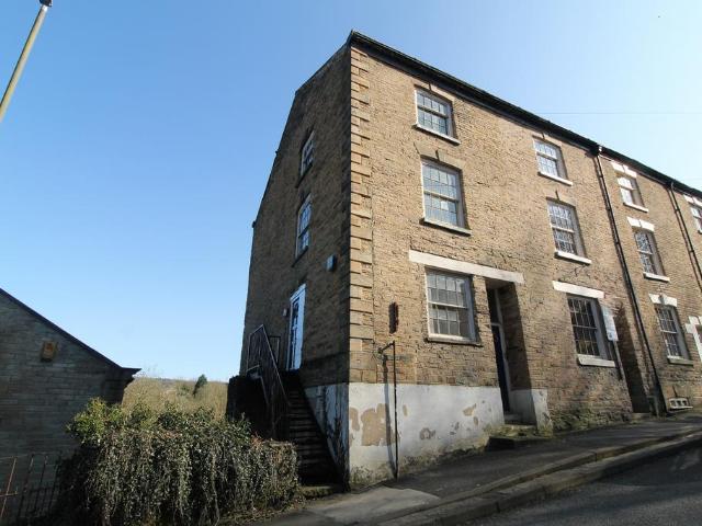 Flat for sale in Charlesworth, East Midlands