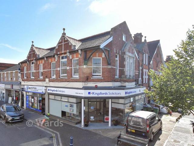 Flat for sale in Hythe, Folkestone and Hythe