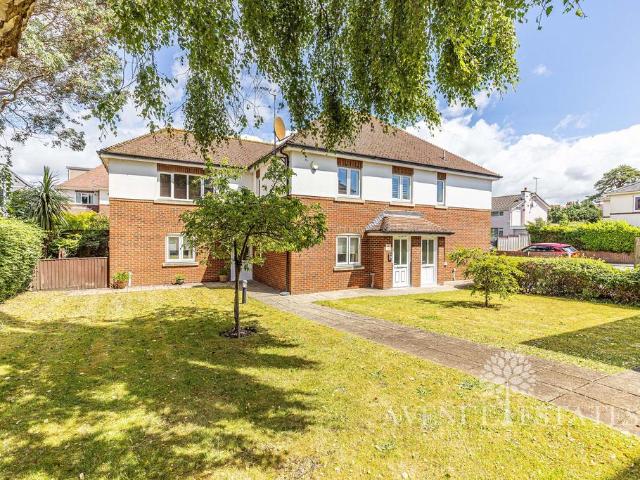 Flat for sale in Charminster, Isle Of Man