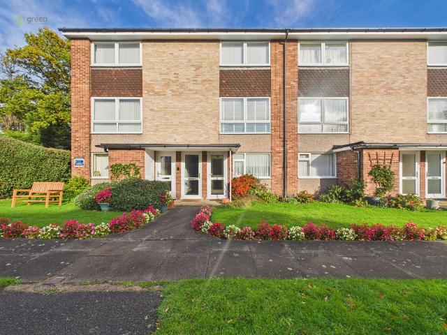 Flat for sale in Walmley, Sutton Coldfield
