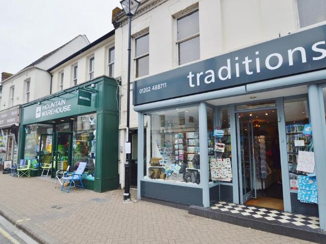 Flat for sale in Purewell, Christchurch