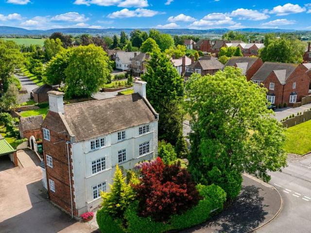 Flat for sale in Wall Heath, West Midlands