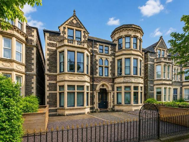 Flat for sale in Falcon Lodge, Wales