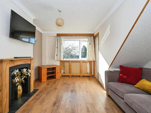 Flat for sale in Tanhouse, Roby Mill
