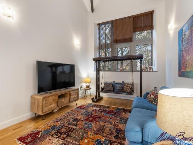 Flat for sale in Broad Folds, Clayton