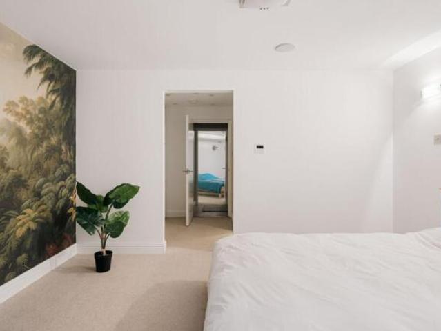 Apartment for sale in Dowanhill, Glasgow