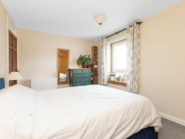 Apartment for sale in Abbeyhill, City of Edinburgh