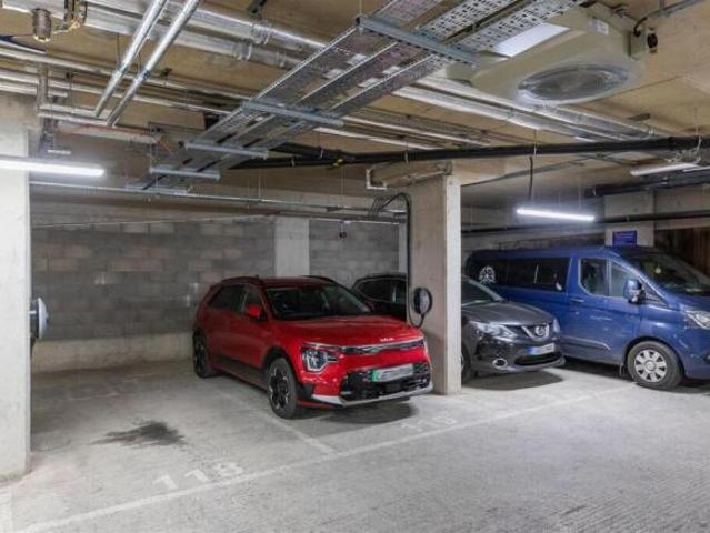 Apartment for sale in Upton Park, Greater London