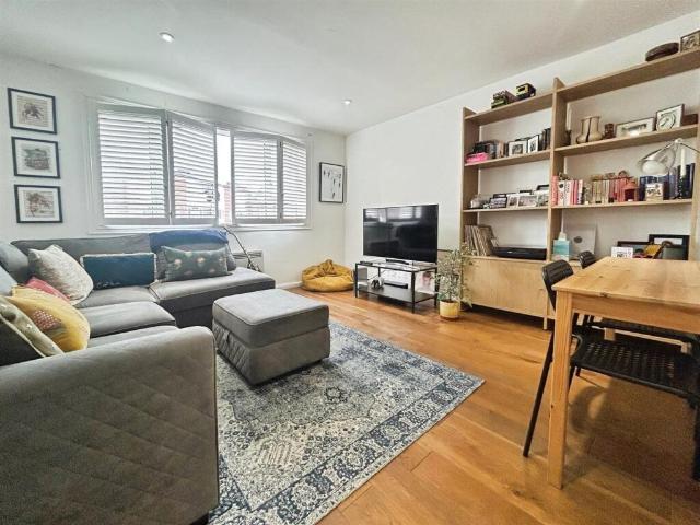 Apartment for sale in Milverton, Green Close