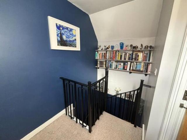 Apartment for sale in Hart, Hampshire
