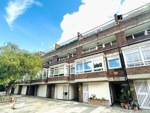 House for sale in City of London, Greater London