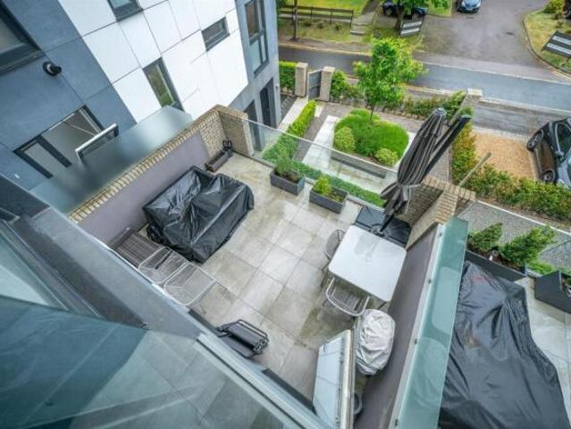 Apartment for sale in St Albans, Five Acres