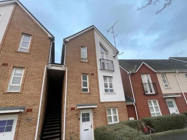 House for sale in Lyons, Greater London