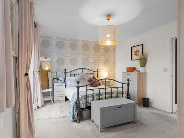 Apartment for sale in Green Close, Warwickshire