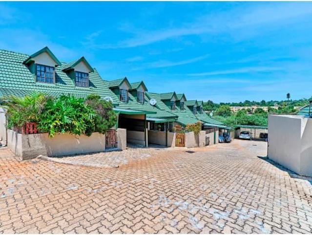 House for sale in Roodepoort