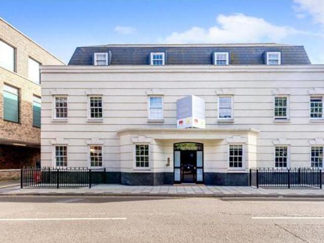 House for sale in Lambourn, West Berkshire