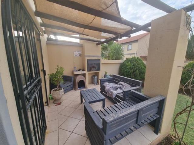 Apartment for rent in Waterkloof, Gauteng