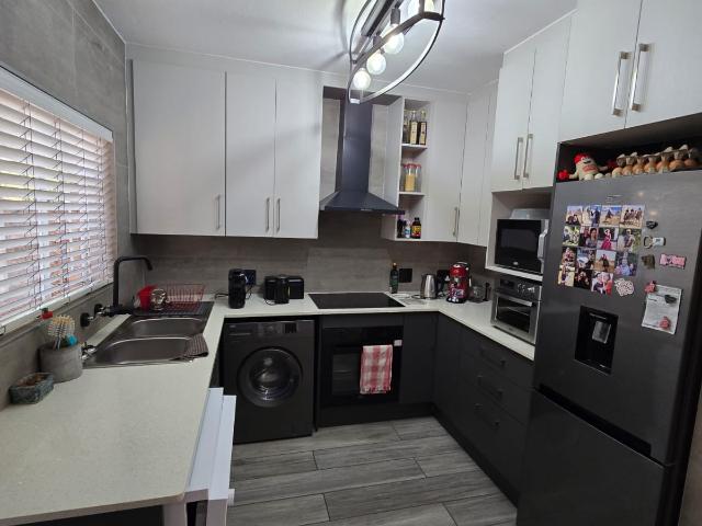House for sale in Waterkloof, Gauteng