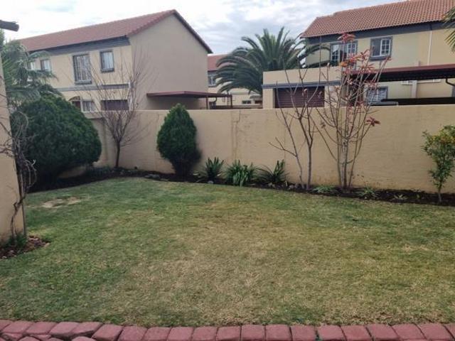 Apartment for rent in Waterkloof, Gauteng