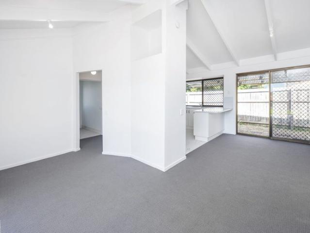 Apartment for rent in Fernbrook, Queensland