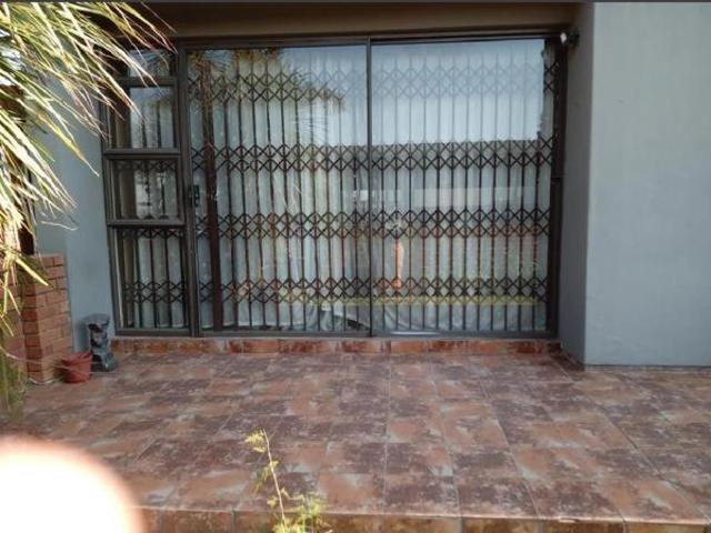 Apartment for rent in Glenmarais, Ekurhuleni