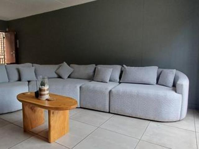 House for rent in Vosloorus, Gauteng