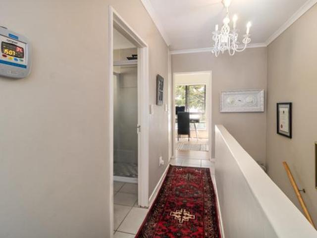 House for sale in Cape Town, Western Cape