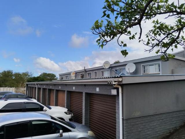 House for sale in UMhlathuze Municipality, Kwazulu-natal