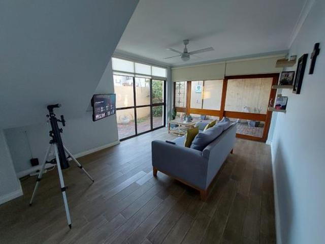Apartment for rent in Seaview, Kwazulu-natal