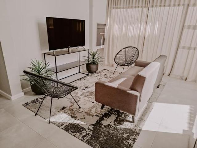 House for sale in Cape Town, Western Cape