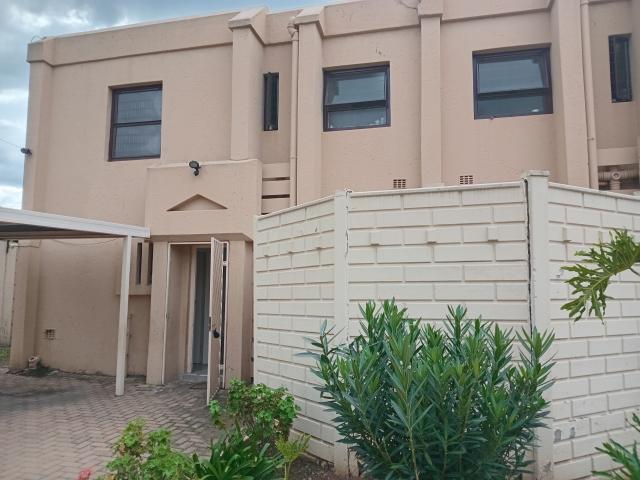 House for sale in Vosloorus, Gauteng
