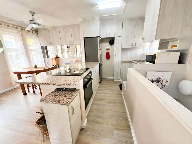 House for sale in Seaview, Kwazulu-natal