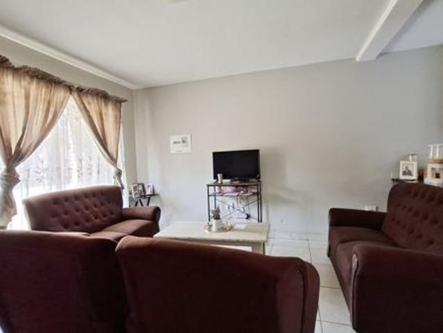 House for sale in Dr Kenneth Kaunda, North West