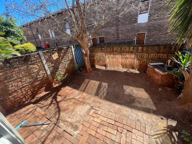 House for rent in Waterkloof, Gauteng