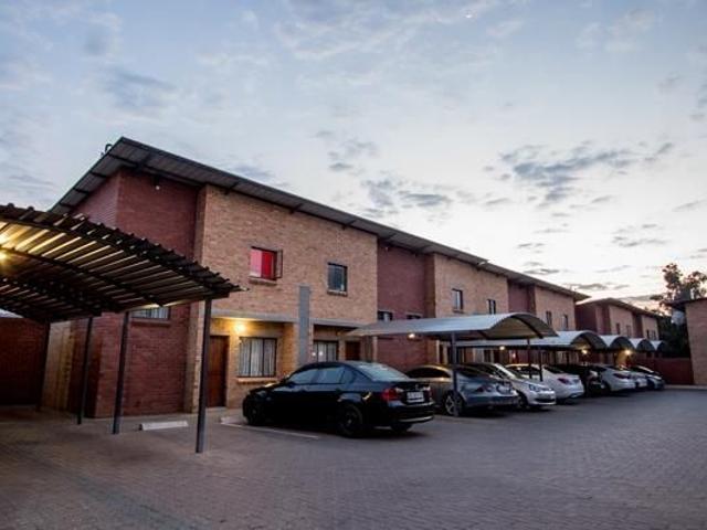 Apartment for rent in Waterkloof, Gauteng