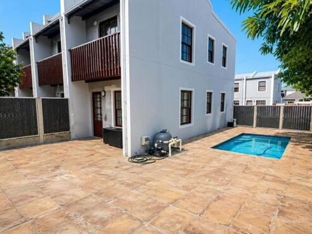 Apartment for rent in Cape Town Ward 57, Cape Town