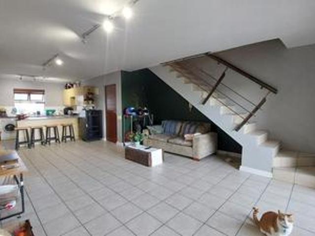 Apartment for sale in Bellville, Western Cape