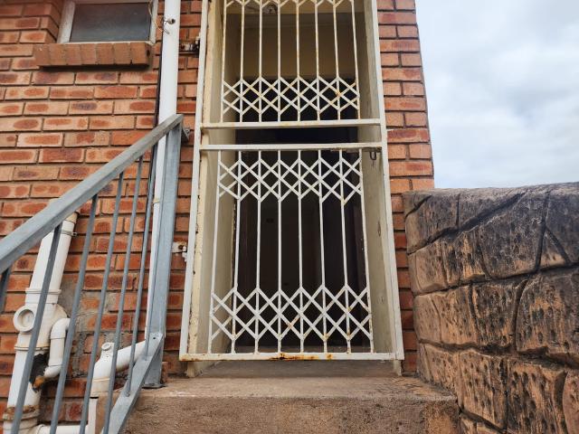 Apartment for rent in Chatsworth, Kwazulu-natal