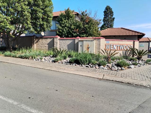 House for rent in Heuweloord, Gauteng