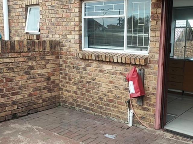 House for rent in Lindbergh Park, Johannesburg