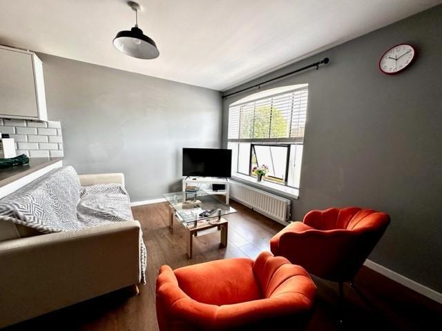 House for rent in Brook Street, Bourne Vale