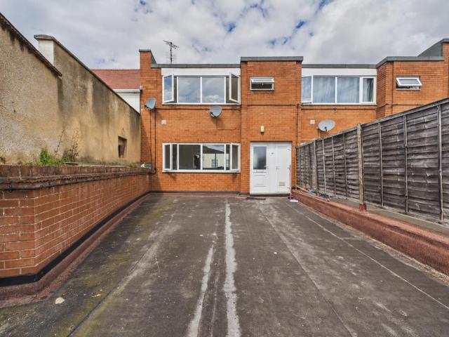 Flat for rent in Tewkesbury, Pamington