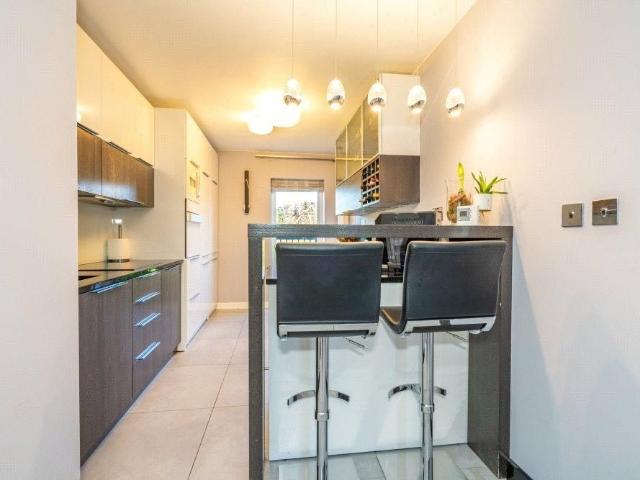 House for rent in Beaconsfield